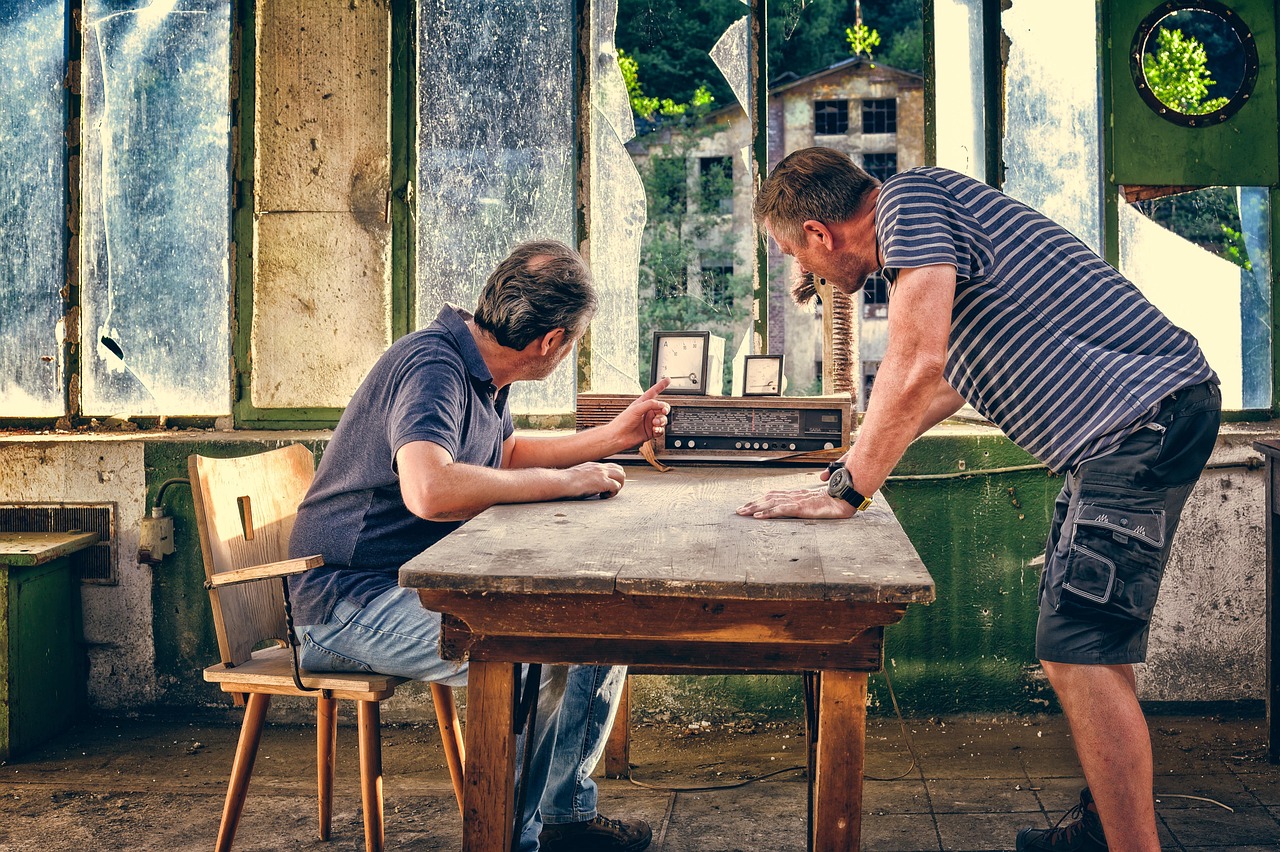 国内微信号：全球物联网详情下载教程app